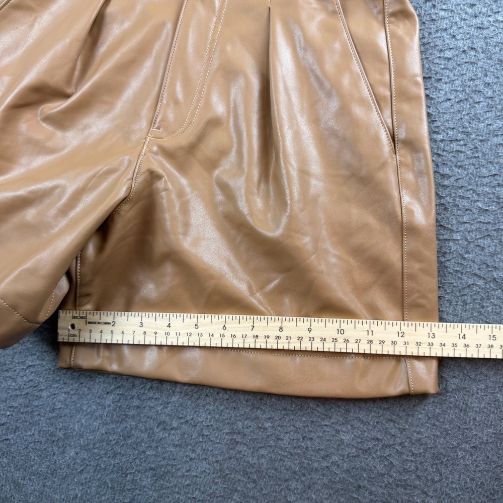 Abercrombie & Fitch Vegan Leather Shorts Women's S Tan Pleated High Rise - Picture 5 of 7